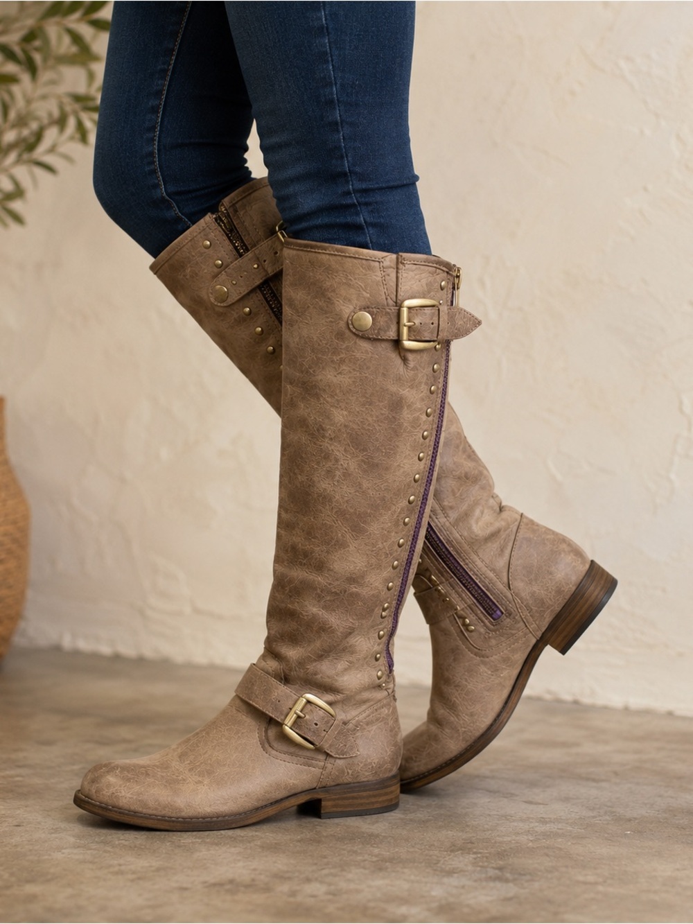 Steve Madden Lynet Boots Size 8 Taupe Studded Riding Moto Knee High Purple Zip